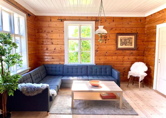 Feriehus - Faleide - Hus Ved Fjorden Stryn
